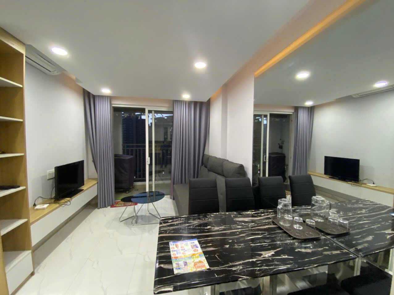 z6192845305999_322ccacf945b39046eb3744d123b28eb