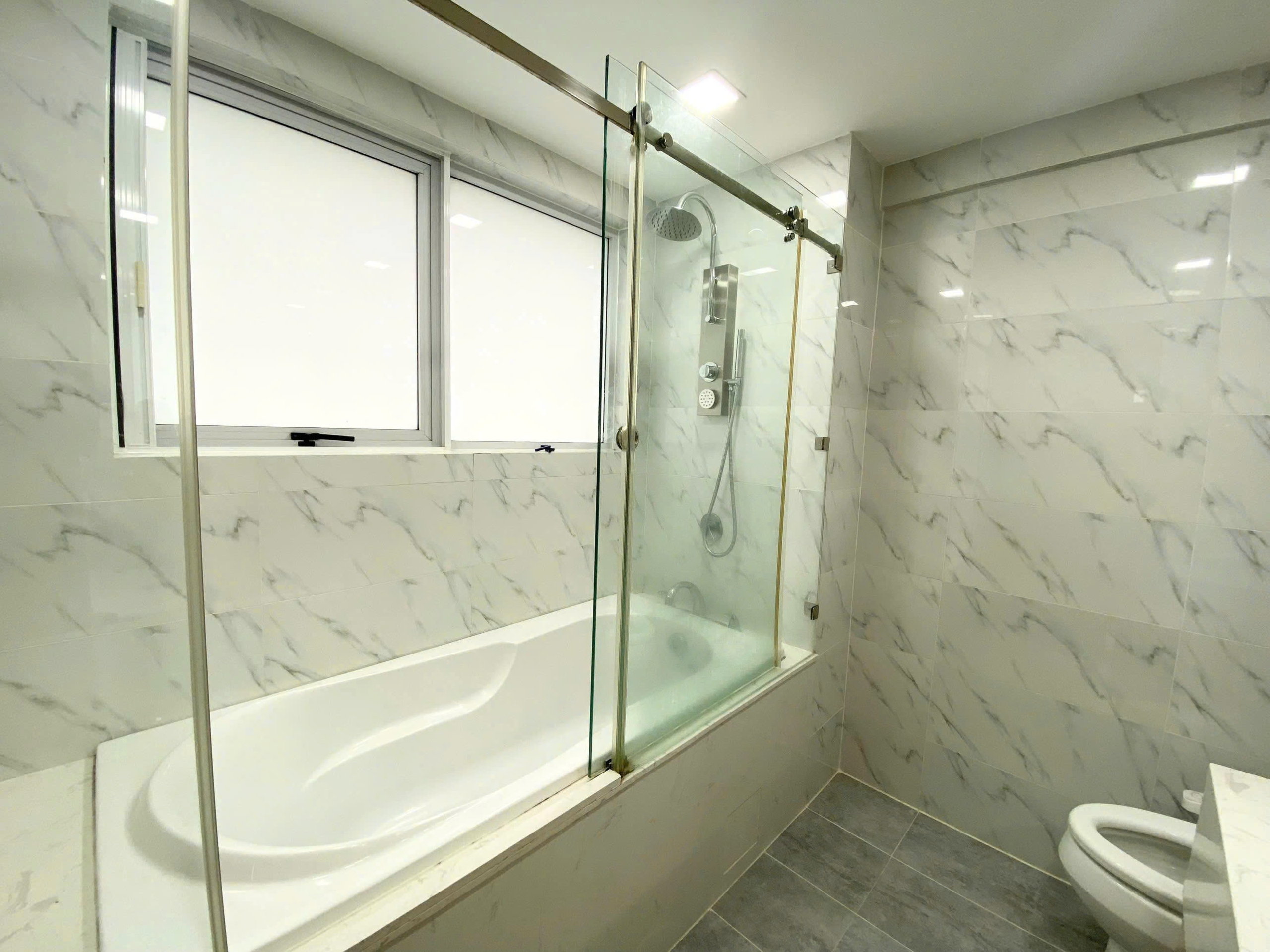 z7198089988260_9942e6d960d143aa75f06cabf8891ebf