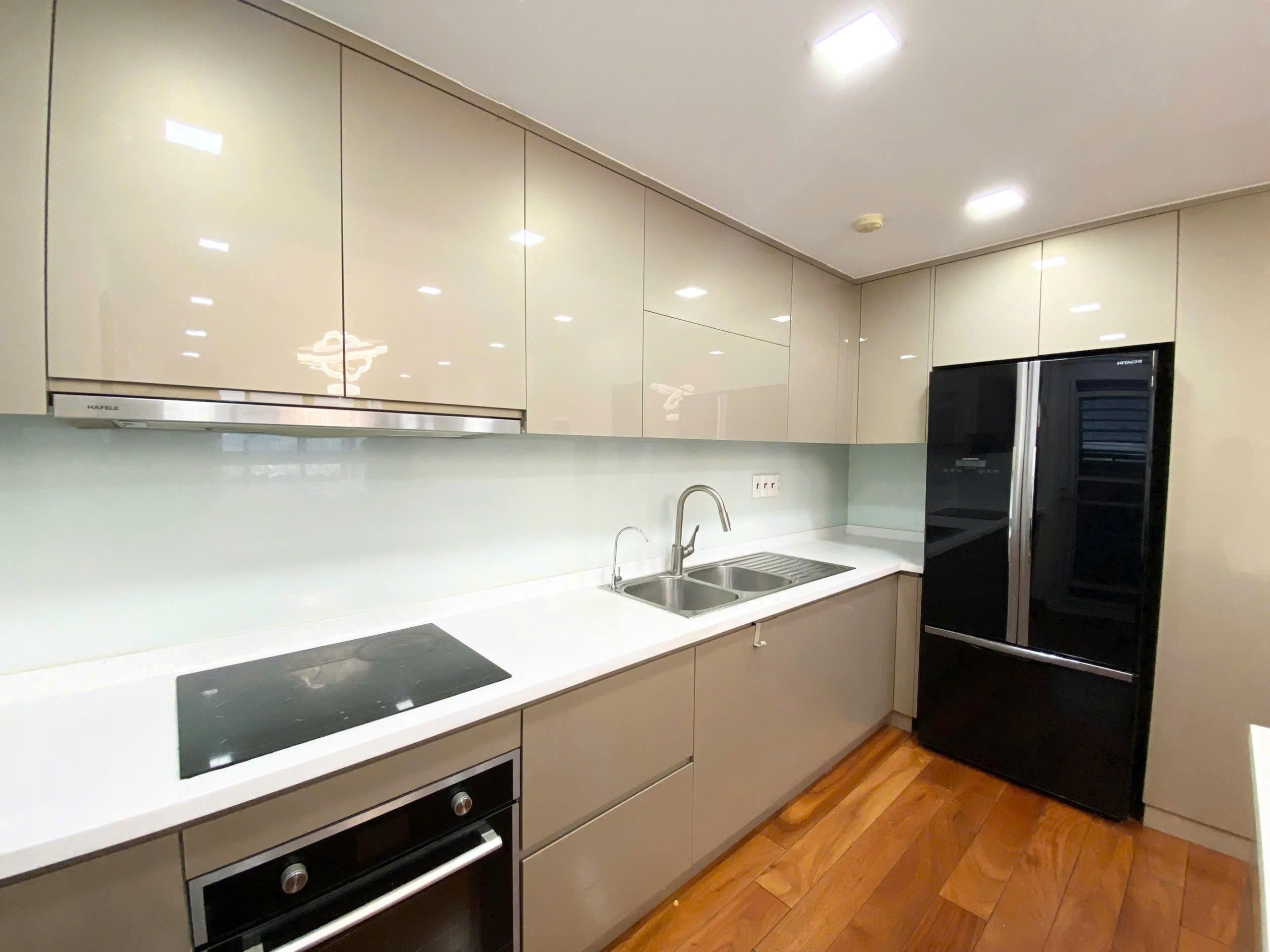 z7198090193063_124bcca1e20bf9ce378050af522ce2e3