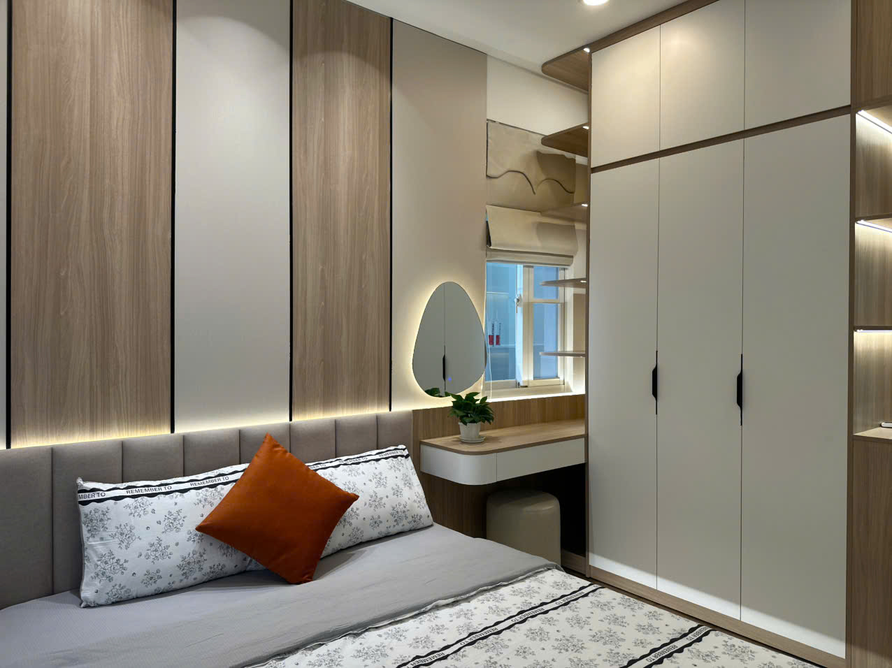 z7208414925280_06291bcd2a30fb6a3f652ece9dbe9cf7