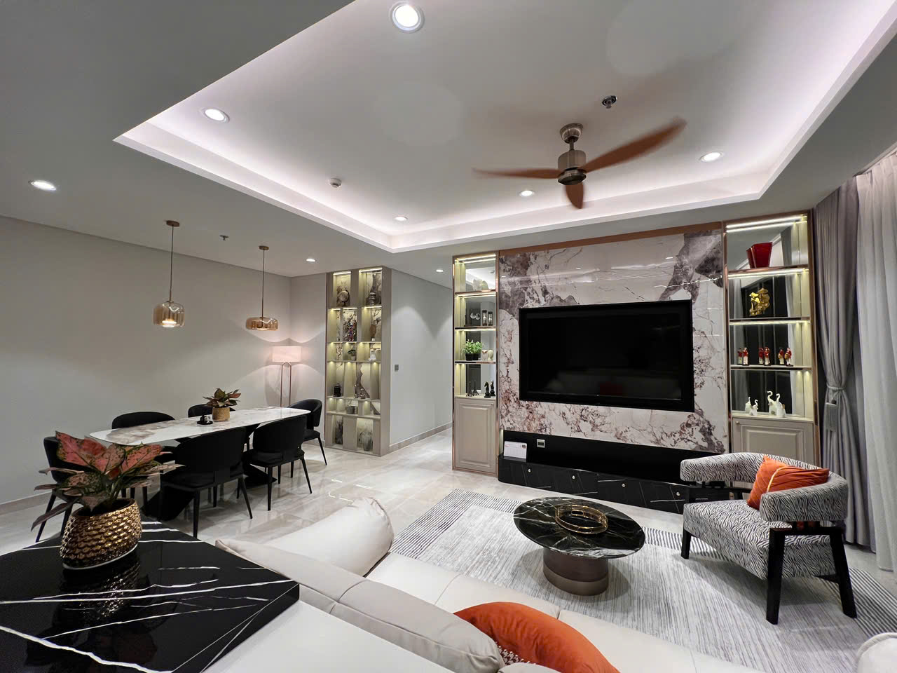 z7304821998579_51500426efb0bd58a84850df6dd76748